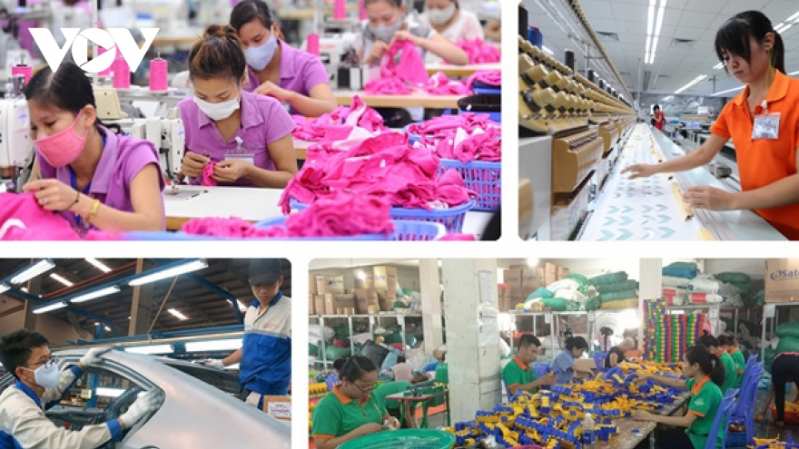 Bức tranh kinh tế Việt Nam 2023: Nhiều gam màu sáng